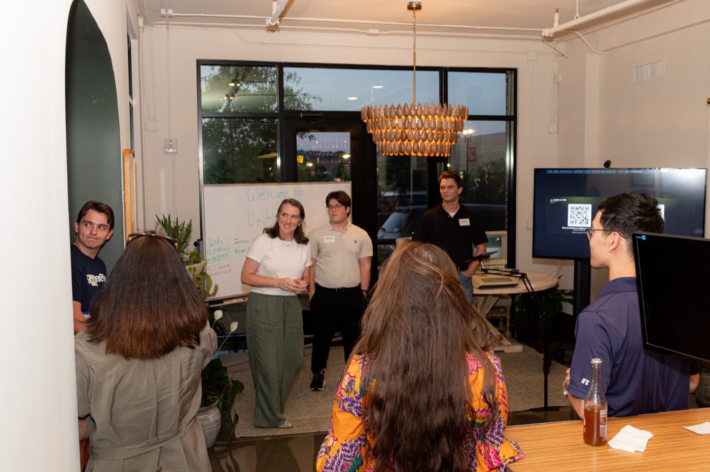 DevHouse Room #2 — builders gathered at Apollo Coalition
